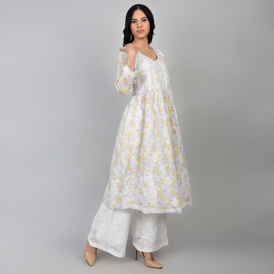 Timeless Simplicity: Cotton Cream Printed Lucknowi Kurta Set