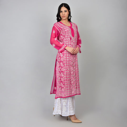 Regal Radiance: The Beauty of a Lucknowi Gotta Patti Magenta Kurti